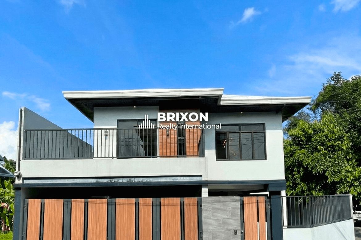 4 Bedroom House for Sale in Santo Domingo, Angeles, Pampanga