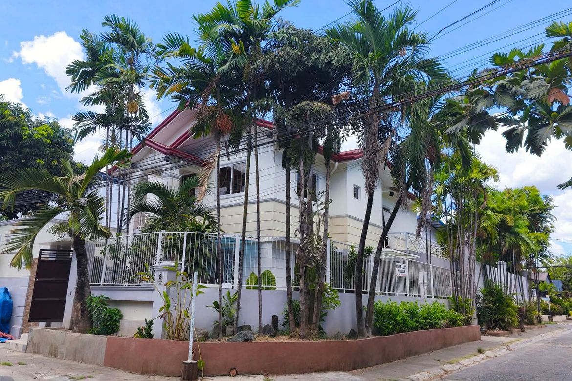 4 Bedroom House for Sale in Santo Domingo, Cainta, Rizal – photo 3