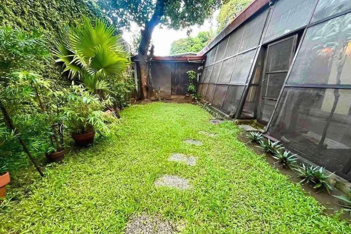 4 Bedroom House for Sale in Santo Domingo, Quezon City, Metro Manila – photo 7
