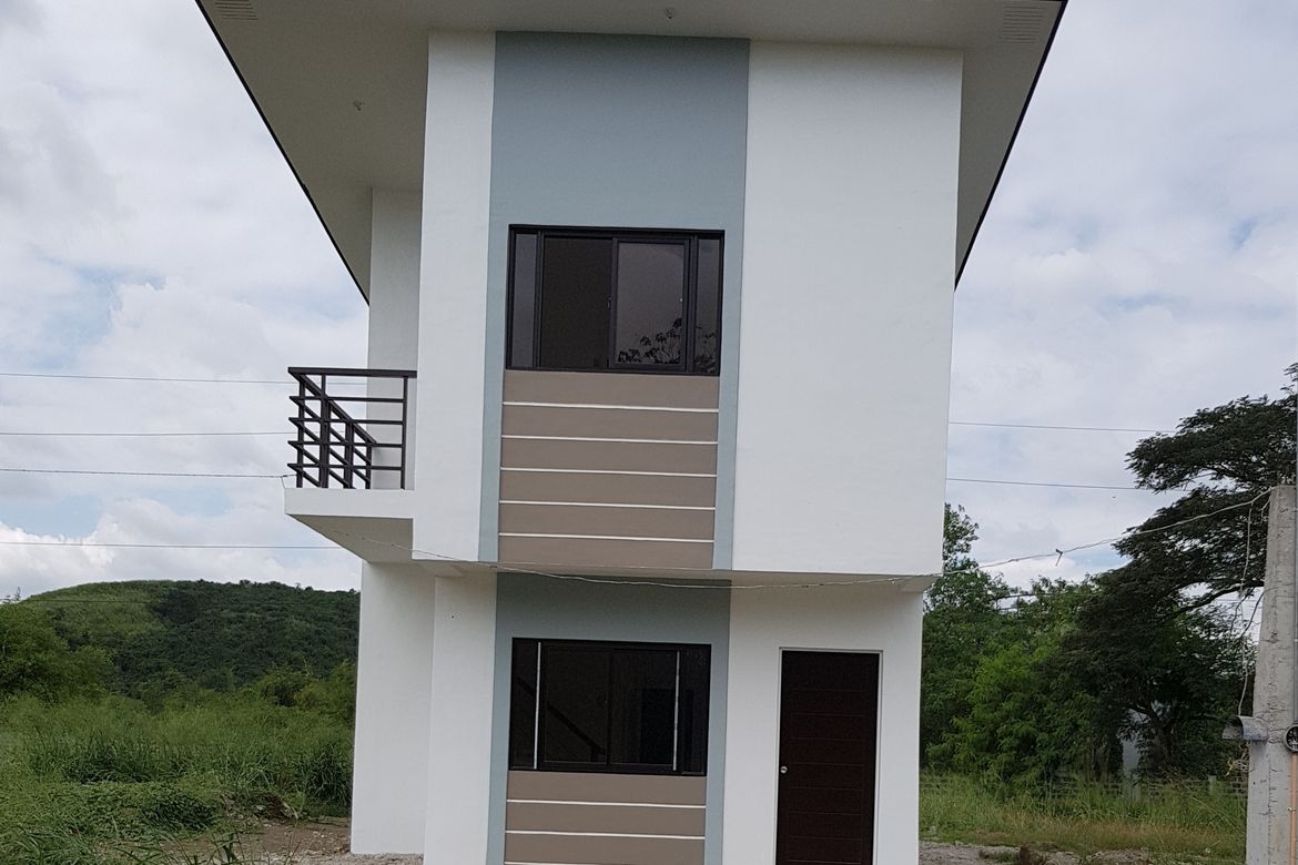 4 Bedroom House for Sale in Santo Domingo, Santa Rosa, Laguna – photo 2
