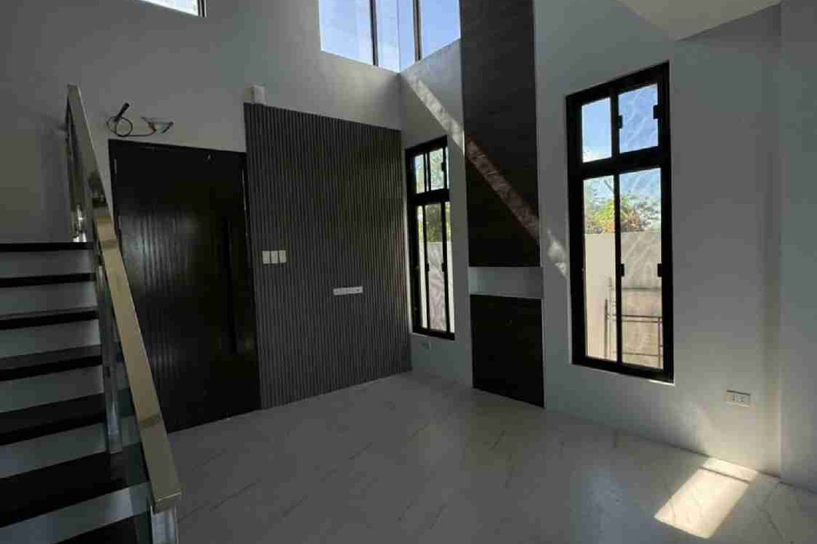4 Bedroom House for Sale in Santo Tomas, Sasmuan, Pampanga – photo 3