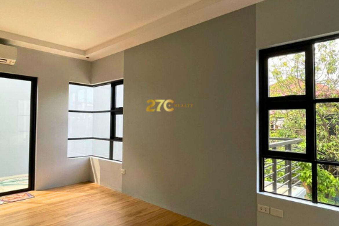 4 Bedroom House for Sale in Sauyo, Quezon City, Metro Manila – photo 6