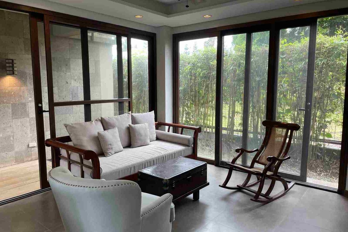4 Bedroom House for Sale in Silang Junction North, Tagaytay, Cavite