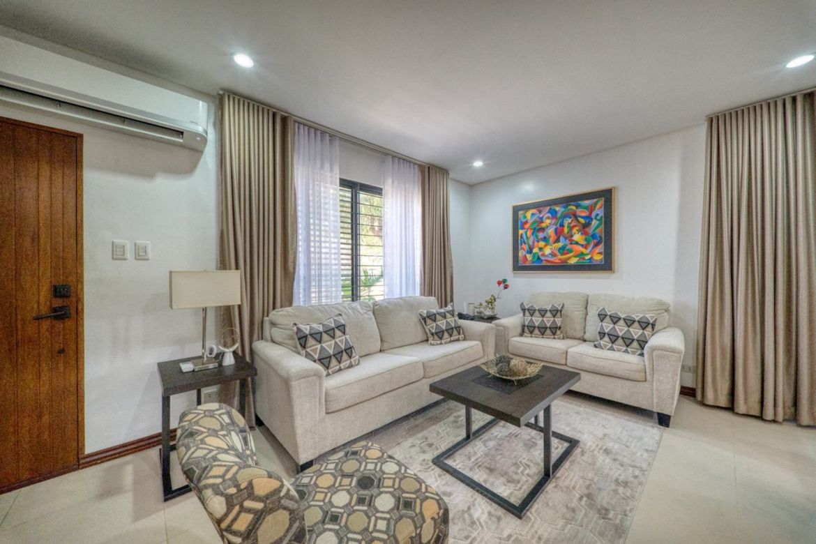 4 Bedroom House for Sale in Solen Residences, Market Area, Santa Rosa, Laguna