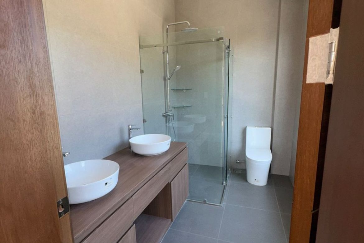 4 Bedroom House for Sale in Solen Residences, Market Area, Santa Rosa, Laguna – photo 8