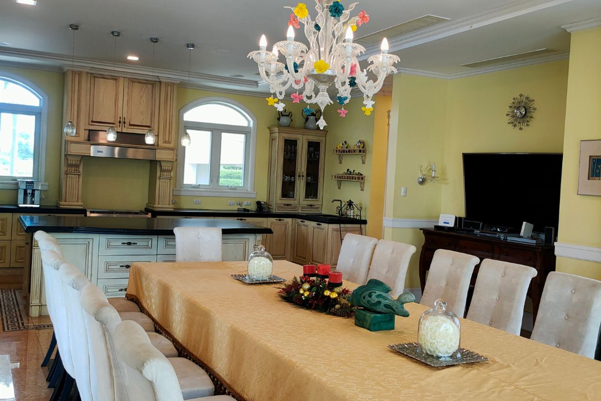4 Bedroom House for Sale in South Lake Village at Eton City, Don Jose, Santa Rosa, Laguna – photo 8