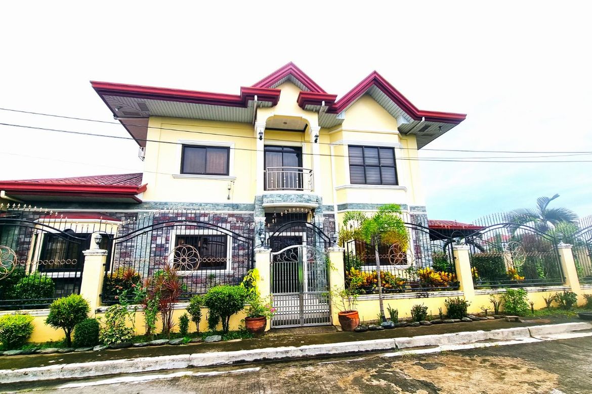 4 Bedroom House for Sale in Sumacab South, Cabanatuan, Nueva Ecija – photo 2