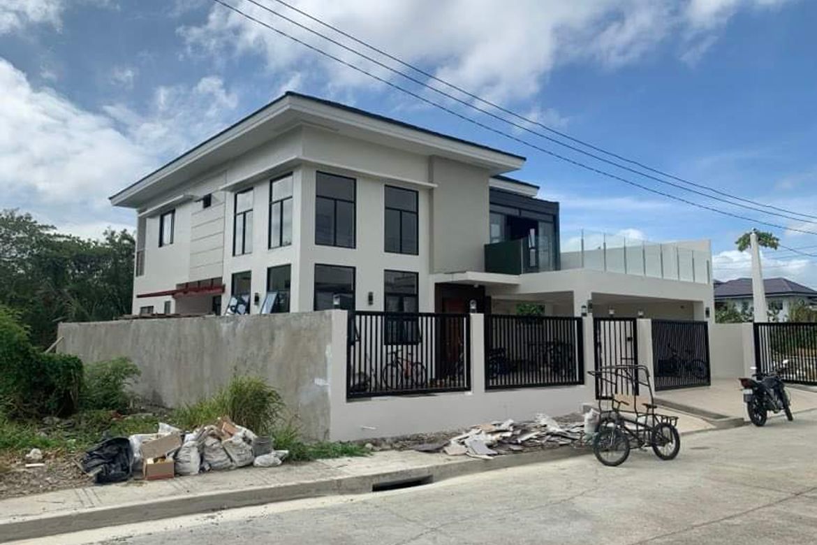 4 Bedroom House for Sale in Tabuc Suba, Iloilo City, Iloilo – photo 2