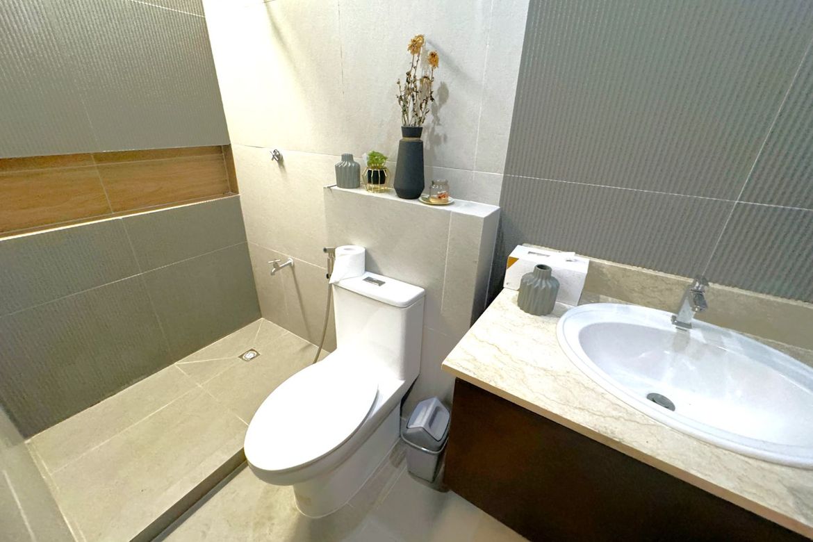 4 Bedroom House for Sale in Talon Dos, Las Piñas, Metro Manila – photo 7