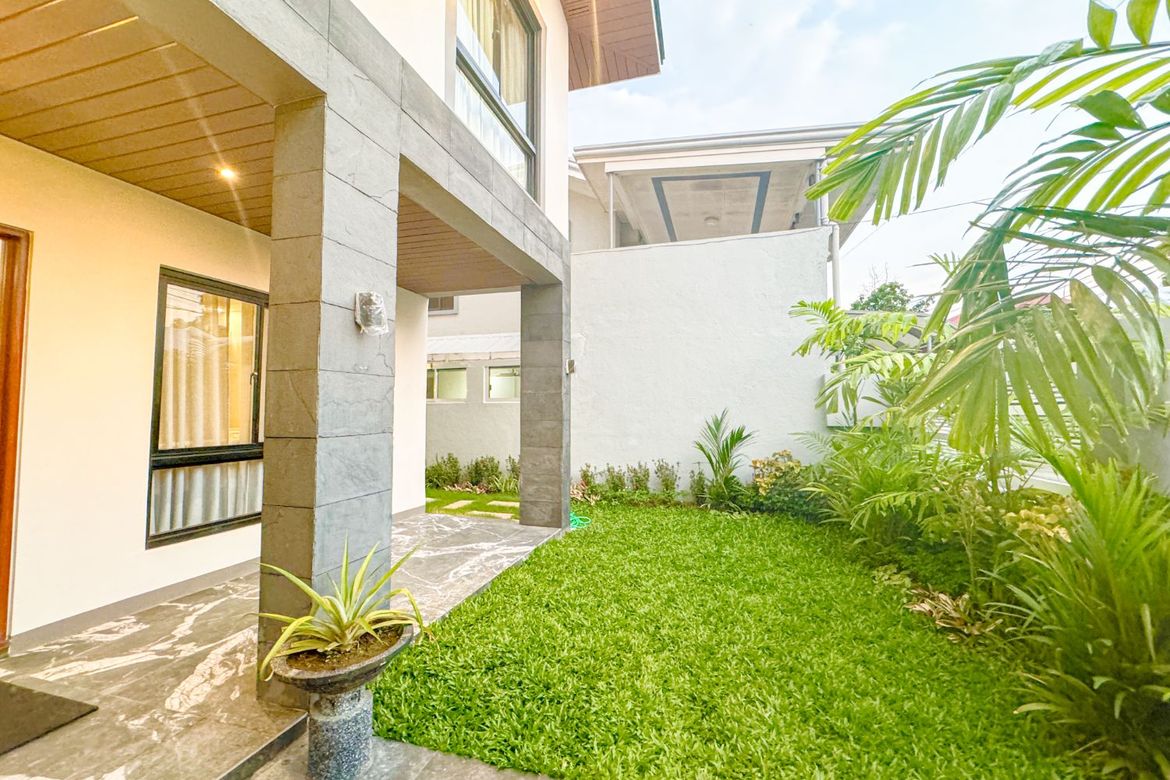 4 Bedroom House for Sale in Talon Dos, Las Piñas, Metro Manila – photo 5
