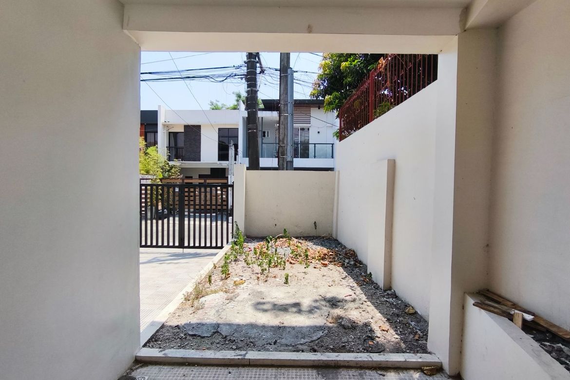 4 Bedroom House for Sale in Talon Dos, Las Piñas, Metro Manila – photo 4