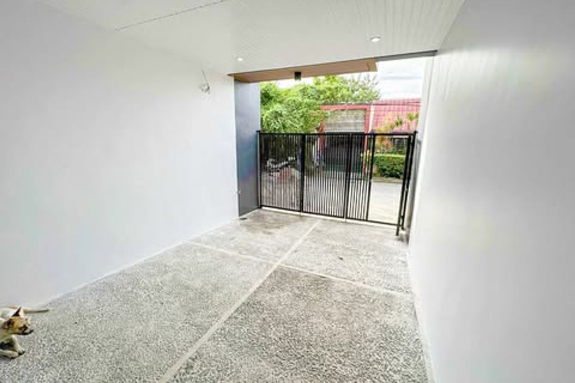 4 Bedroom House for Sale in Talon Kuatro, Las Piñas, Metro Manila – photo 5
