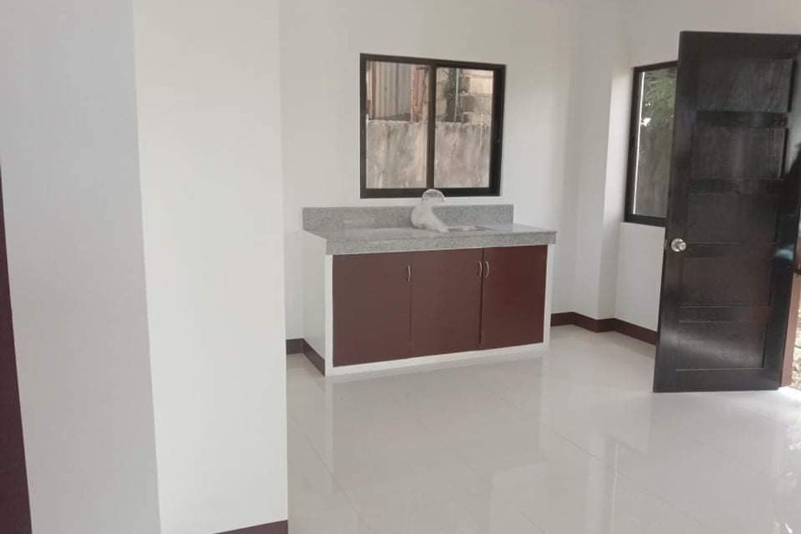 4 Bedroom House for Sale in Tayud, Consolacion, Cebu – photo 5