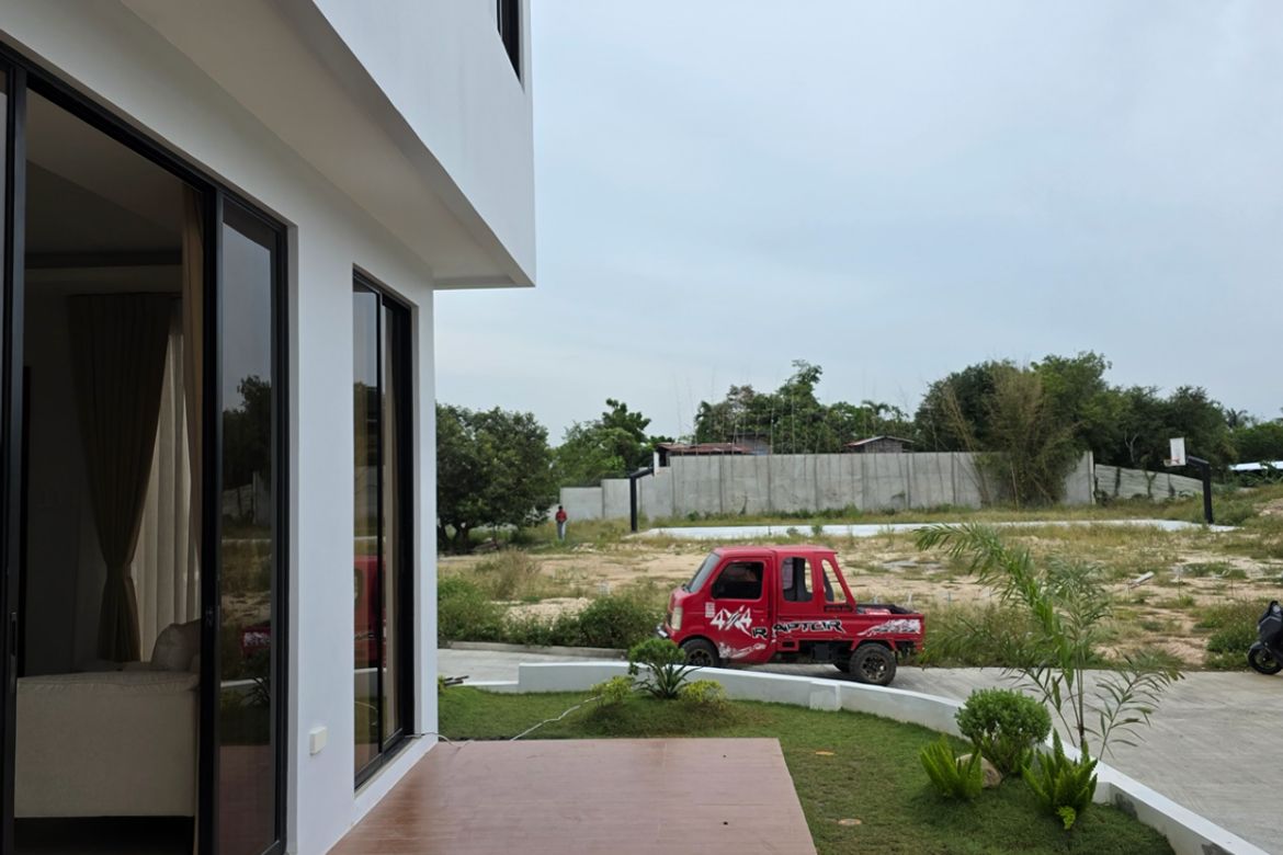 4 Bedroom House for Sale in Tayud, Liloan, Cebu