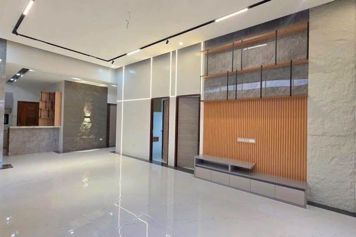 4 Bedroom House for Sale in Telabastagan, San Fernando, Pampanga – photo 3