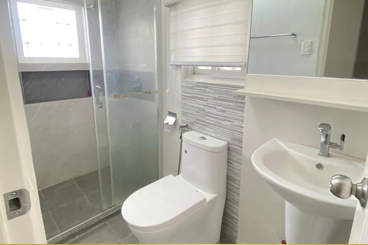 4 Bedroom House for Sale in Telabastagan, San Fernando, Pampanga – photo 7