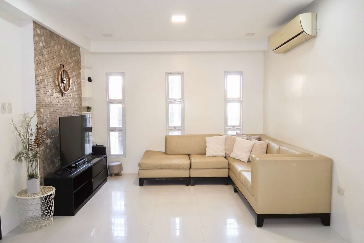 4 Bedroom House for Sale in Telabastagan, San Fernando, Pampanga – photo 5