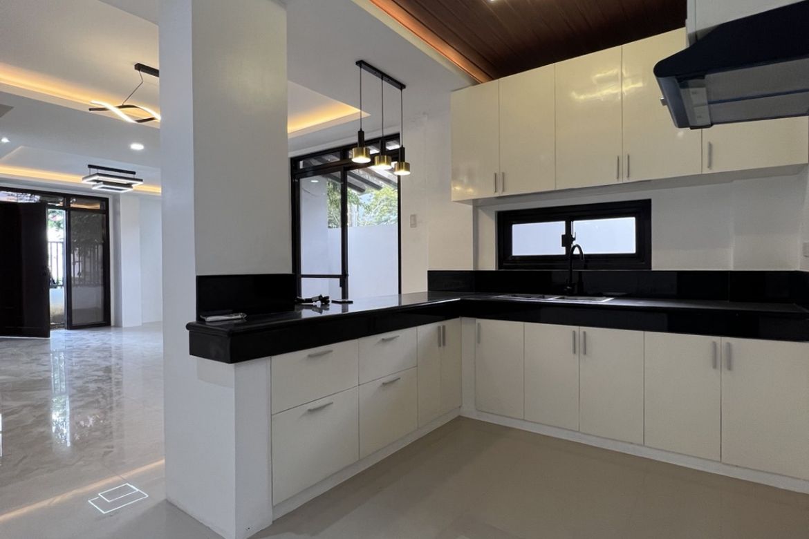 4 Bedroom House for Sale in Timbao, Biñan, Laguna – photo 3