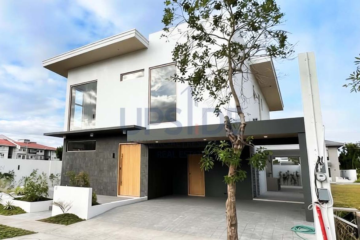 4 Bedroom House for Sale in Treveia Nuvali, Canlubang, Calamba, Laguna