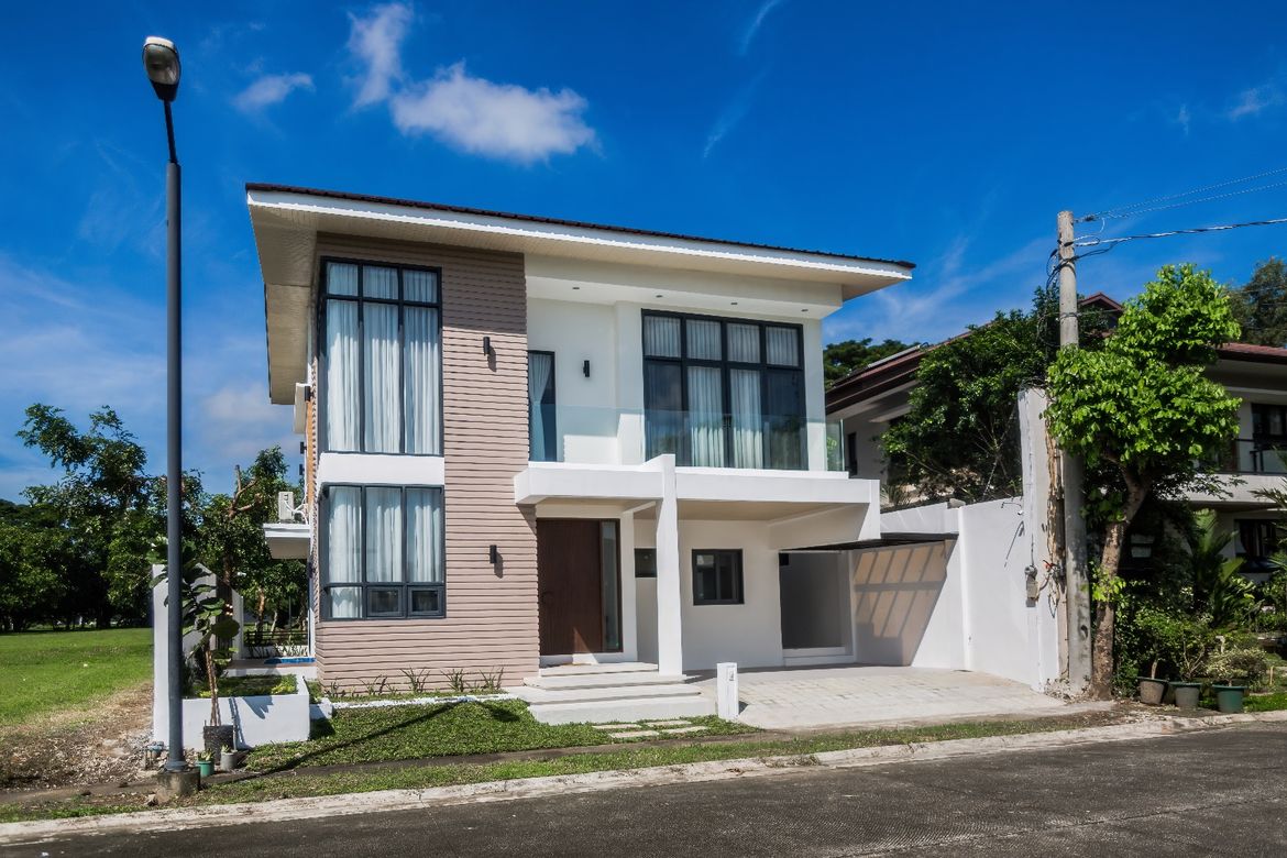 4 Bedroom House for Sale in Treveia Nuvali, Canlubang, Calamba, Laguna – photo 2