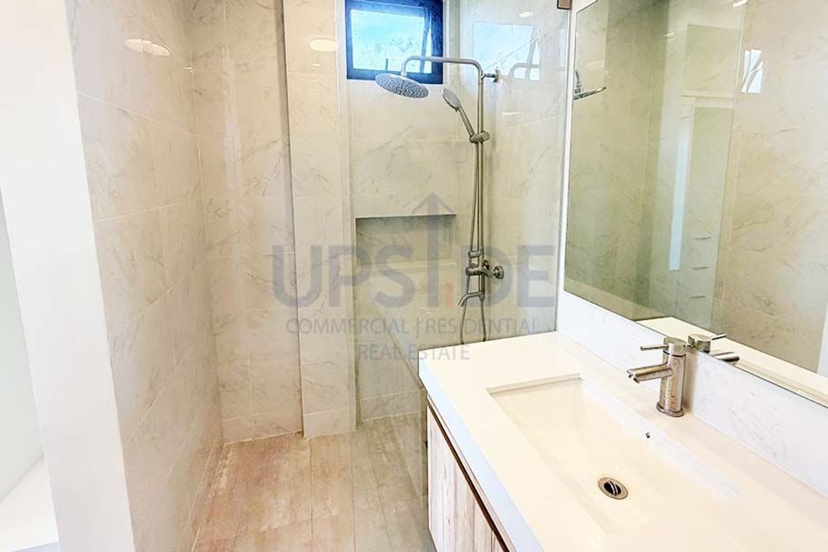 4 Bedroom House for Sale in Tunasan, Muntinlupa, Metro Manila – photo 8