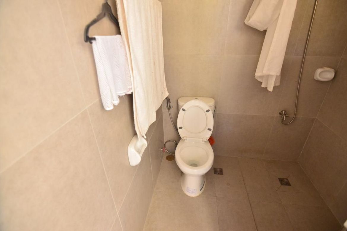 4 Bedroom House for Sale in Tunasan, Muntinlupa, Metro Manila – photo 8