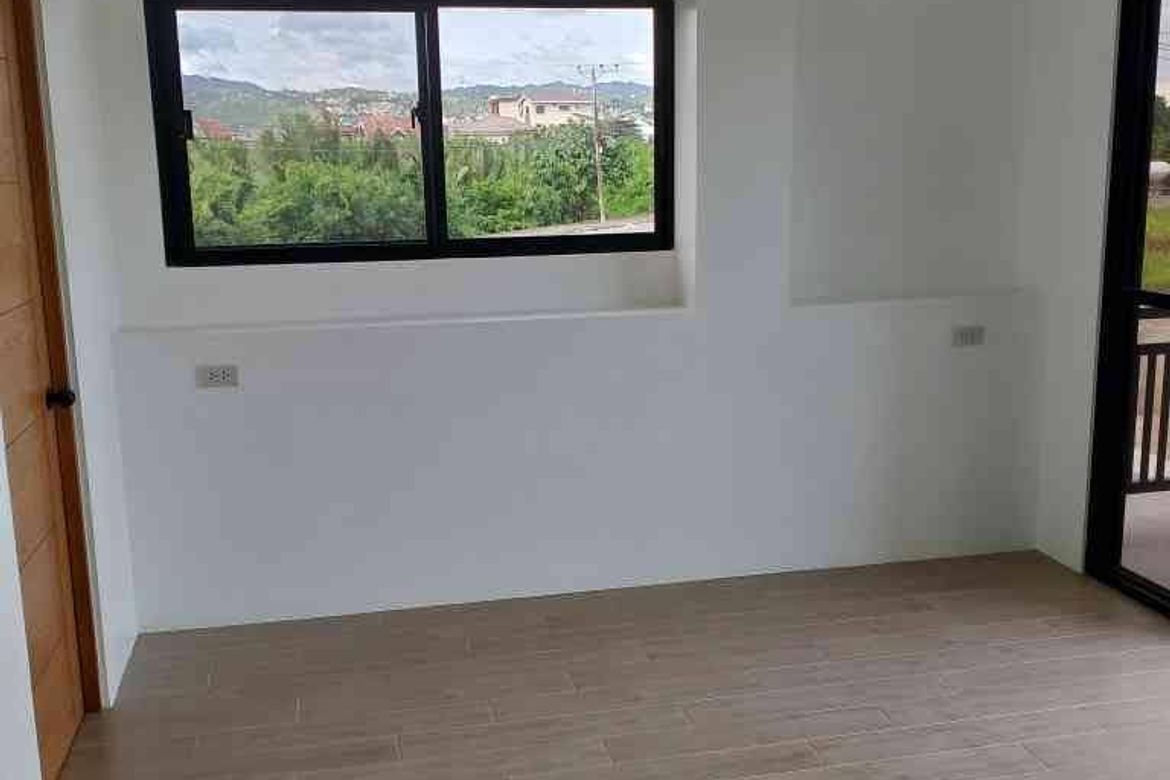 4 Bedroom House for Sale in Tungkil, Minglanilla, Cebu – photo 8