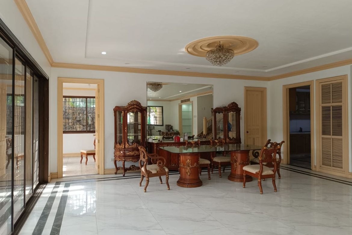4 Bedroom House for Sale in Ugong Norte, Quezon City, Metro Manila – photo 4
