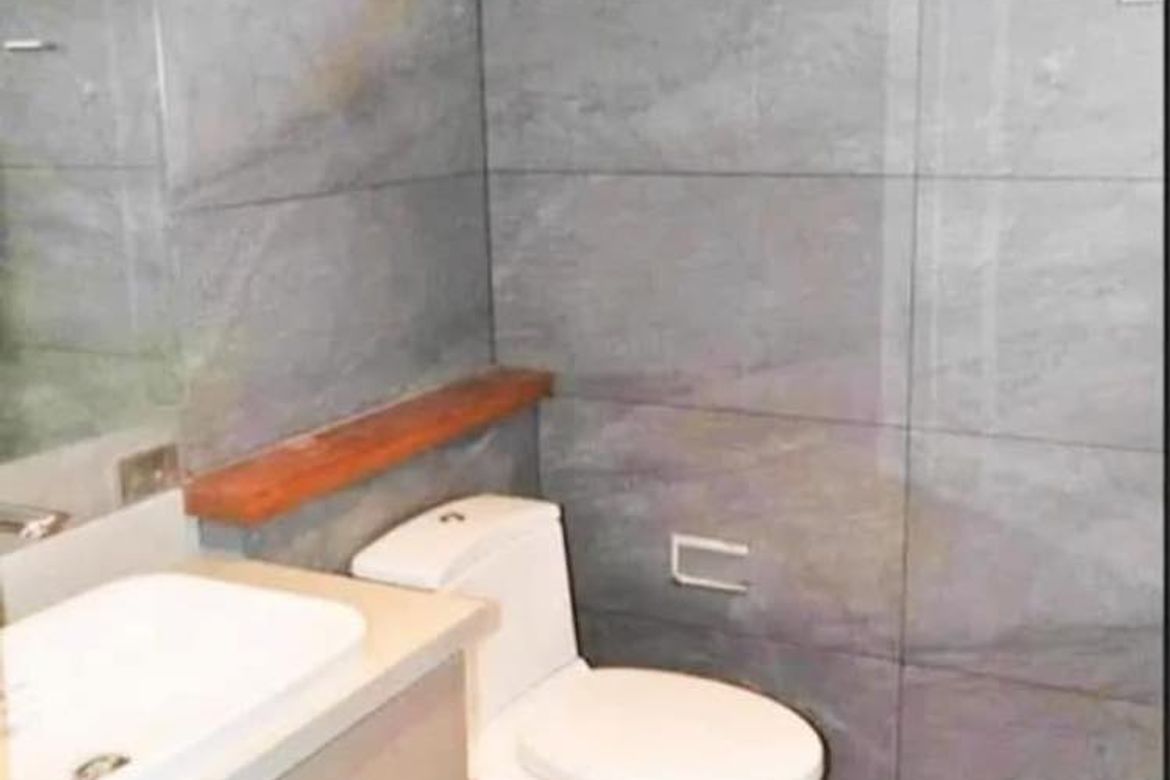 4 Bedroom House for Sale in Ugong Norte, Quezon City, Metro Manila – photo 7