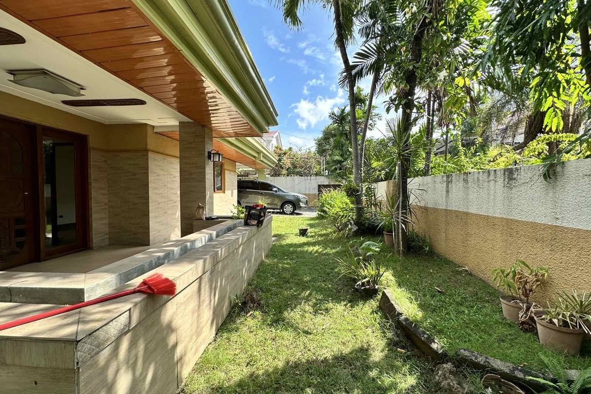 4 Bedroom House for Sale in Ugong, Pasig, Metro Manila – photo 2
