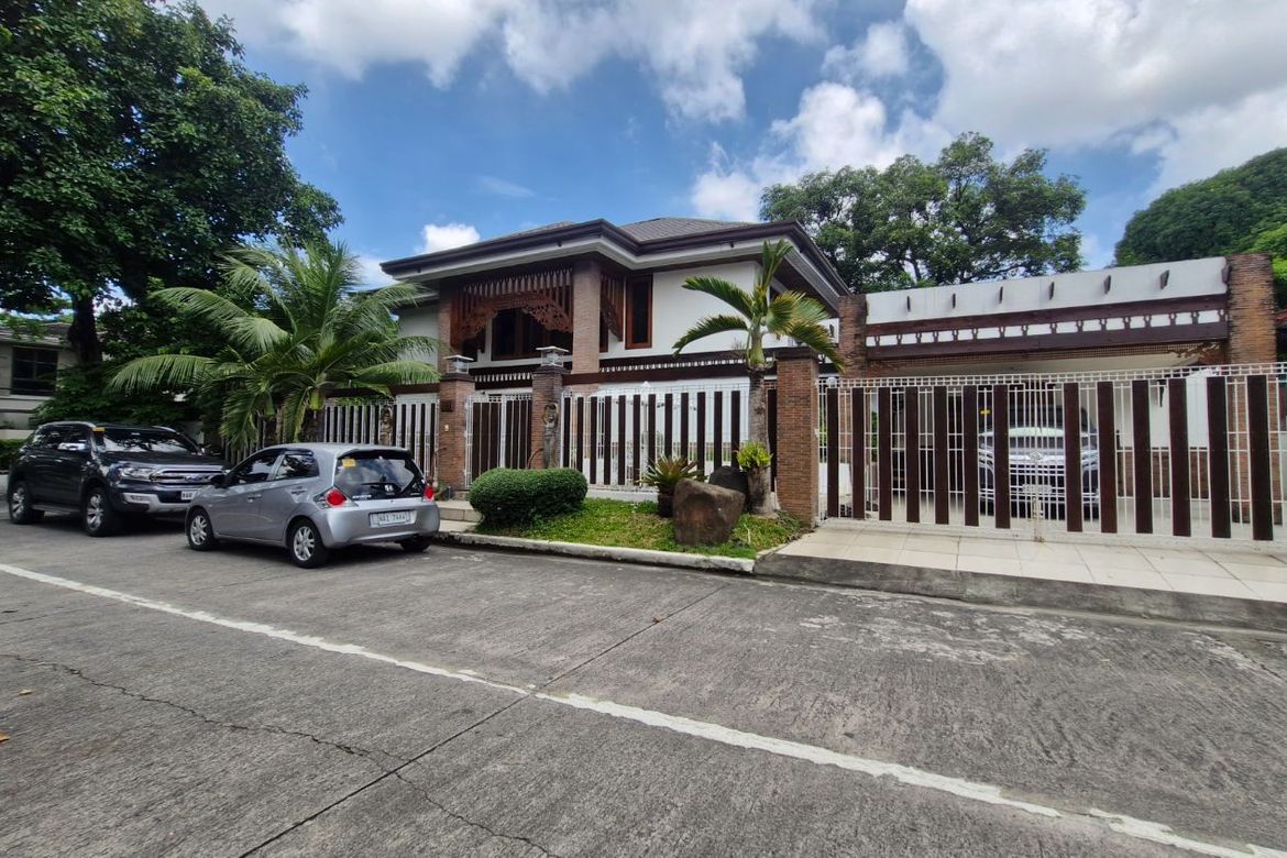 4 Bedroom House for Sale in Ugong, Pasig, Metro Manila
