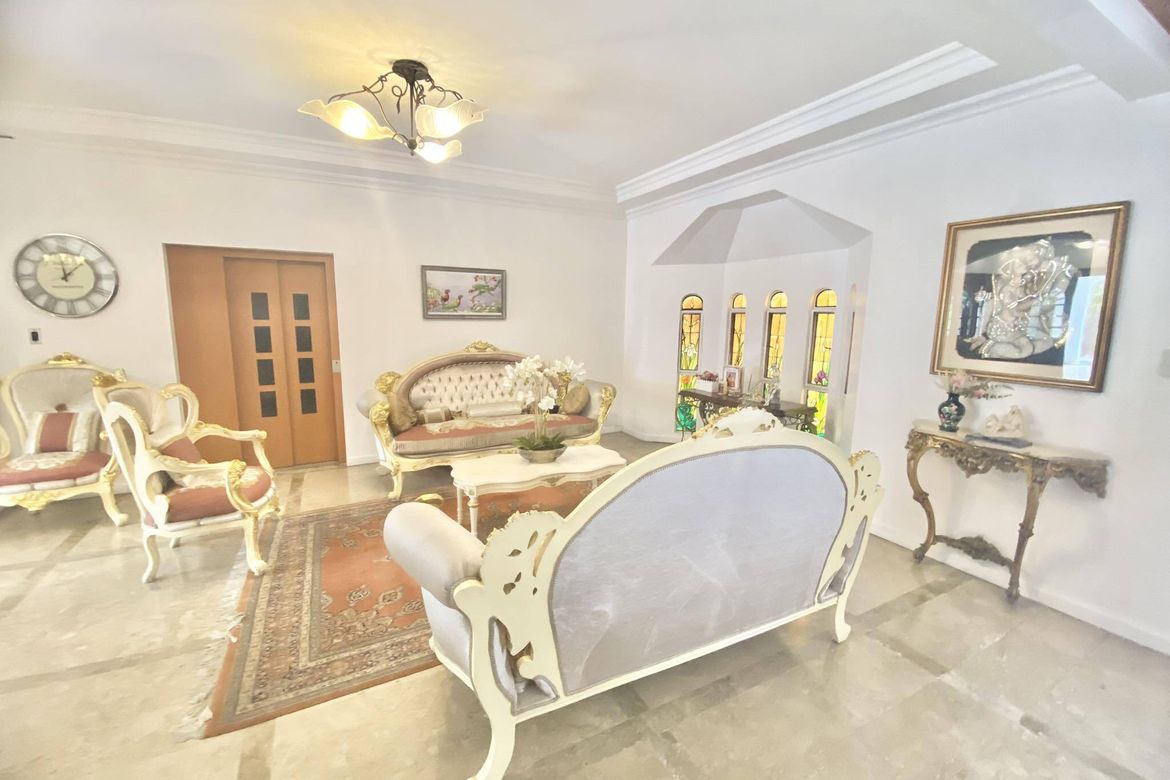4 Bedroom House for Sale in Ugong, Pasig, Metro Manila – photo 2