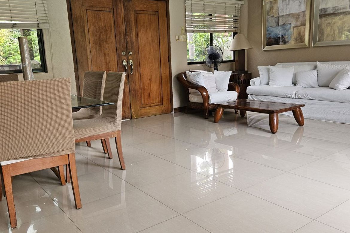 4 Bedroom House for Sale in Ugong, Pasig, Metro Manila