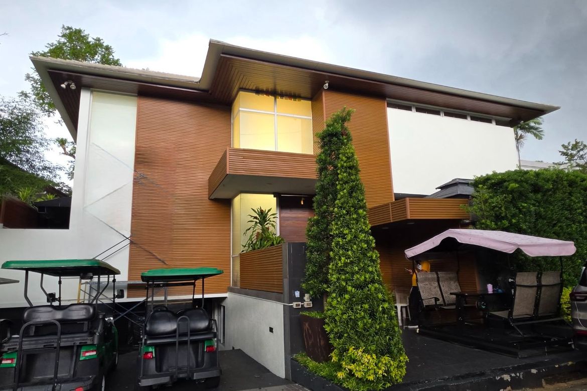 4 Bedroom House for Sale in Valle Verde Mansions, Oranbo, Pasig, Metro Manila