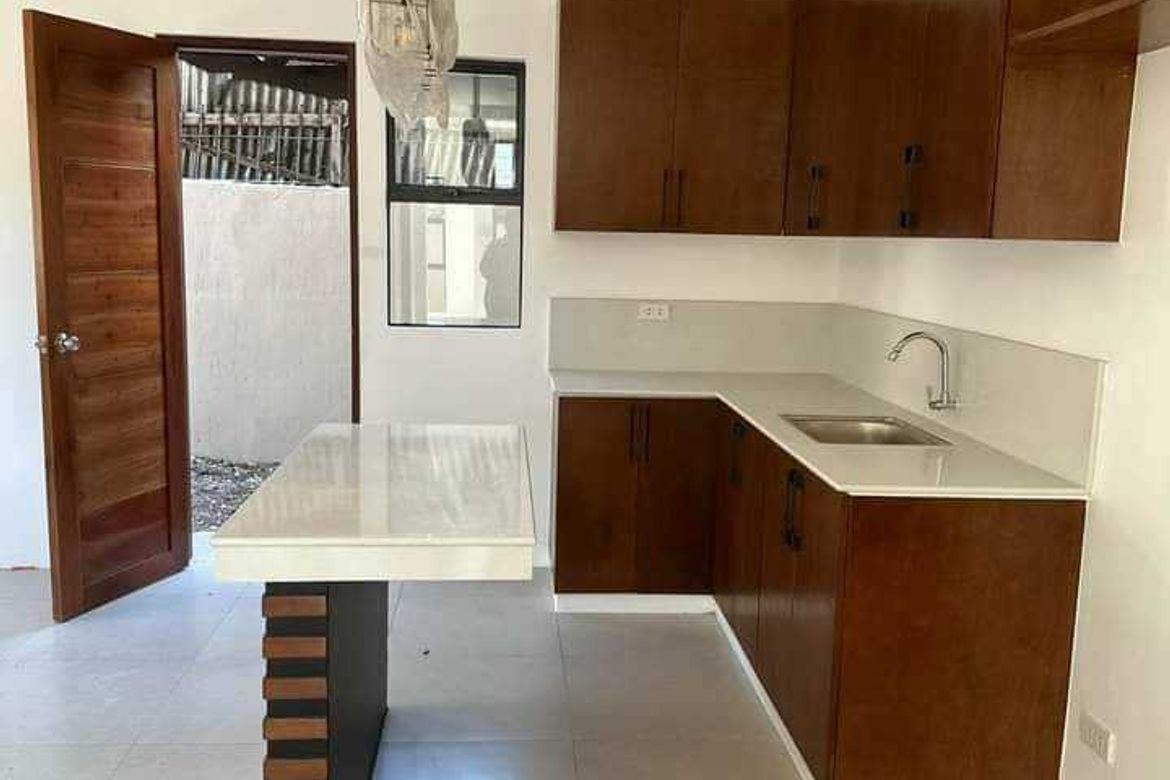 4 Bedroom House for Sale in Villamonte, Bacolod, Negros Occidental – photo 6