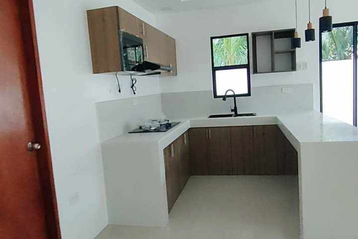 4 Bedroom House for Sale in Villamonte, Bacolod, Negros Occidental – photo 5