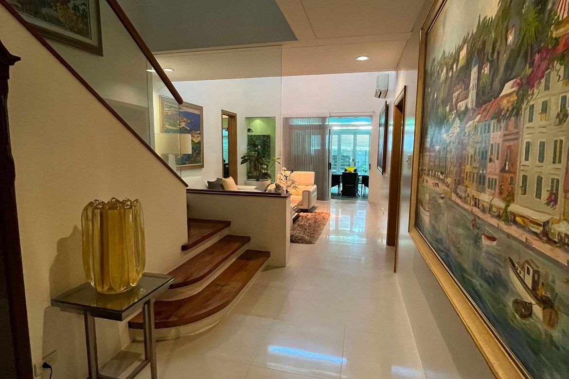 4 Bedroom House for Sale in Western Bicutan, Taguig, Metro Manila – photo 3