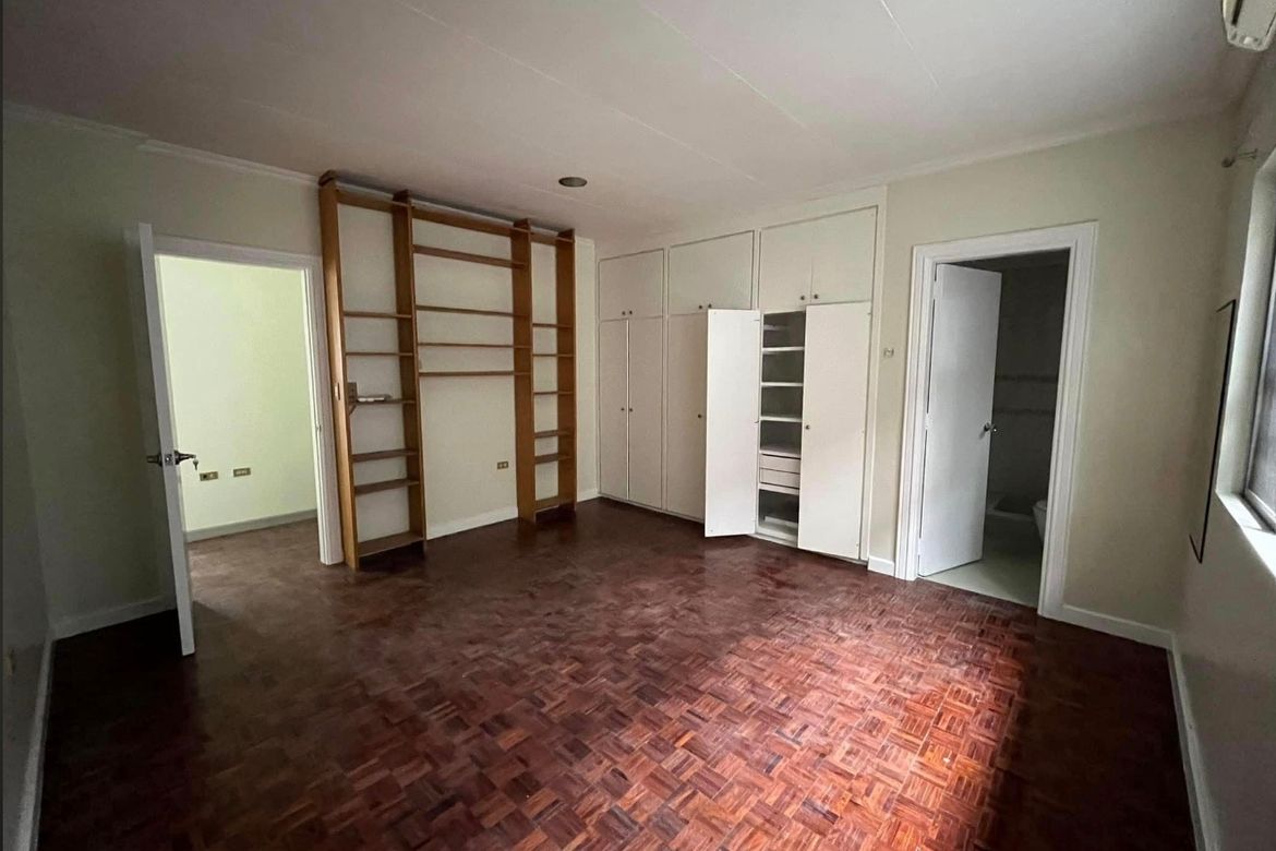 4 Bedroom House for Sale in White Plains, Quezon City, Metro Manila – photo 6