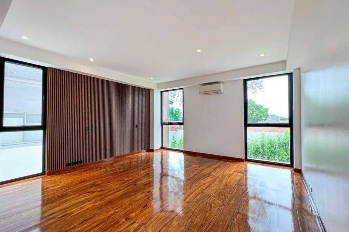 4 Bedroom House for Sale in White Plains, Quezon City, Metro Manila – photo 6