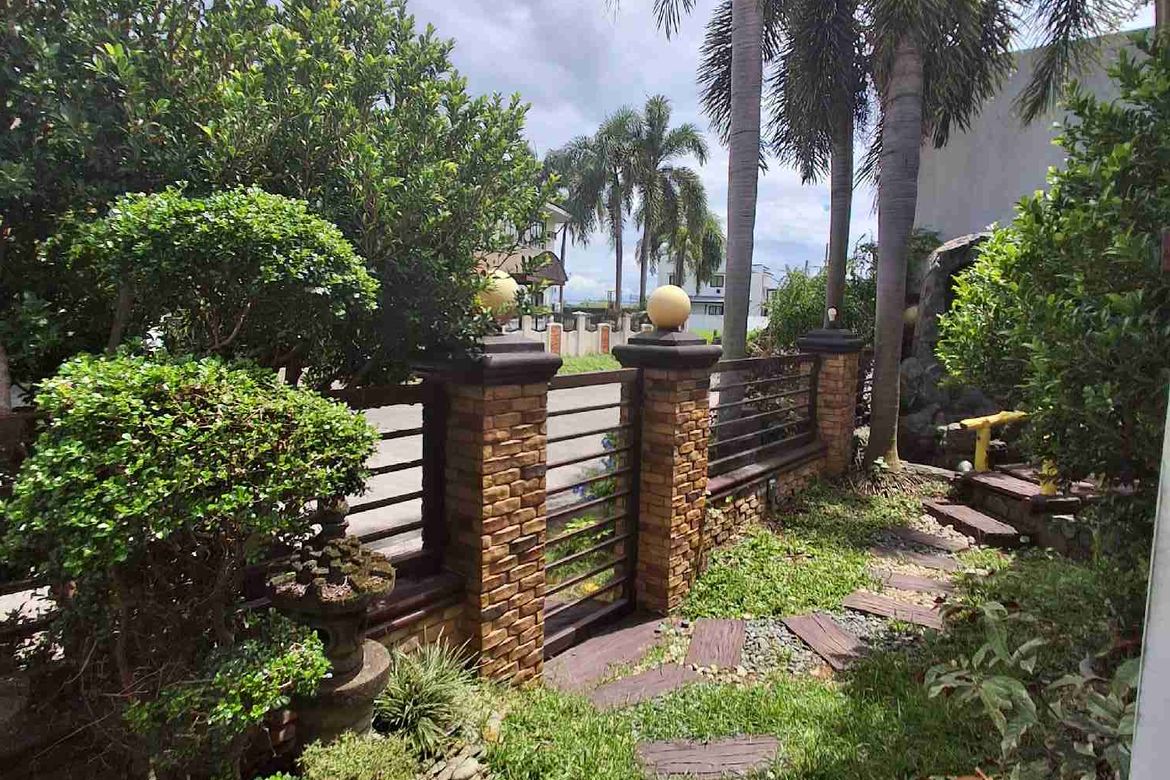 4 Bedroom House for Sale in Zapote, Biñan, Laguna – photo 6