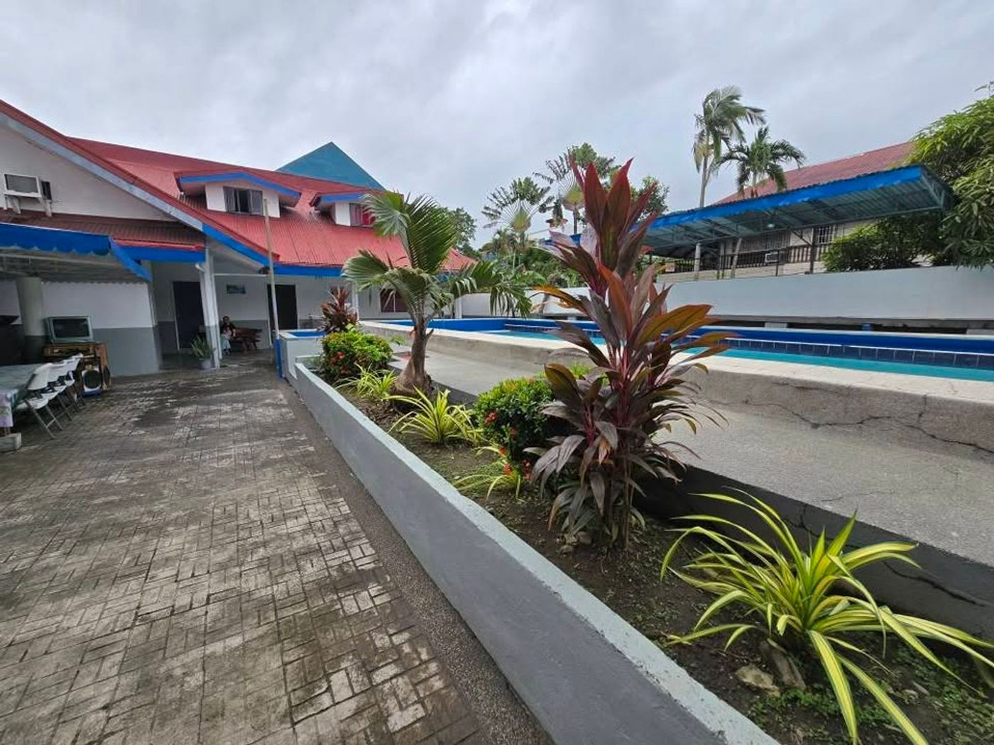 4-Bedroom Private Pool Resort for Sale in Miramonte Village, Pansol, Calamba, Laguna