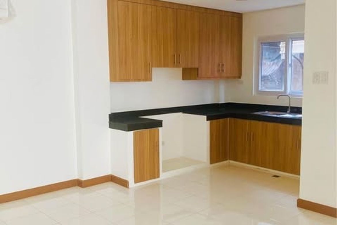 4 Bedroom Shophouse for Sale in Santa Cruz, Manila, Metro Manila near LRT-1 Tayuman – photo 6