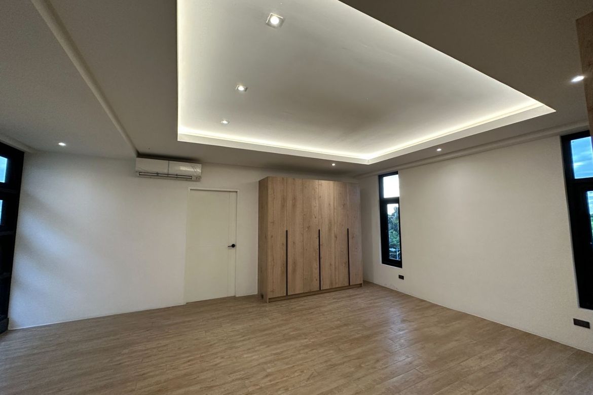 4 Bedroom Townhouse for Sale in Addition Hills, Mandaluyong, Metro Manila – photo 3
