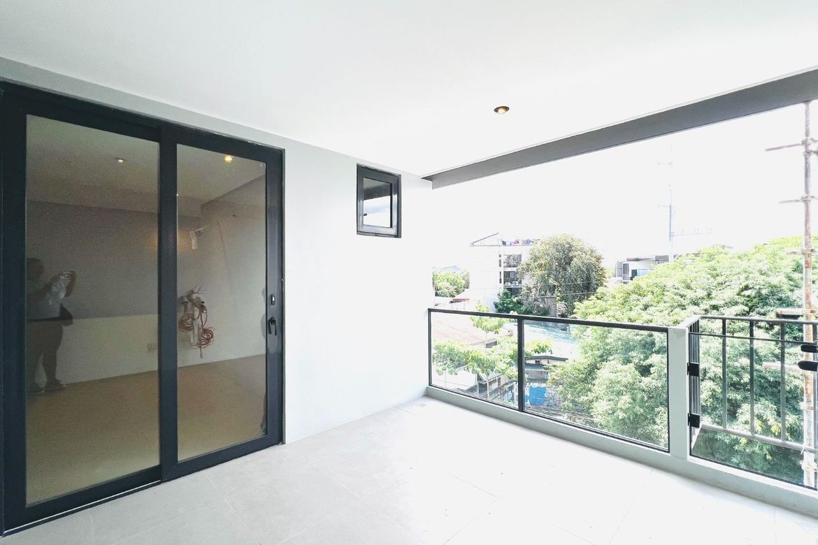 4 Bedroom Townhouse for Sale in Addition Hills, Mandaluyong, Metro Manila – photo 2