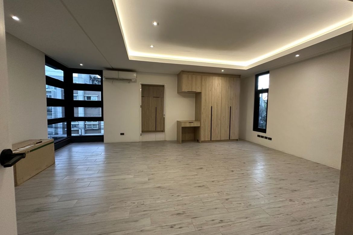4 Bedroom Townhouse for Sale in Addition Hills, Mandaluyong, Metro Manila – photo 3