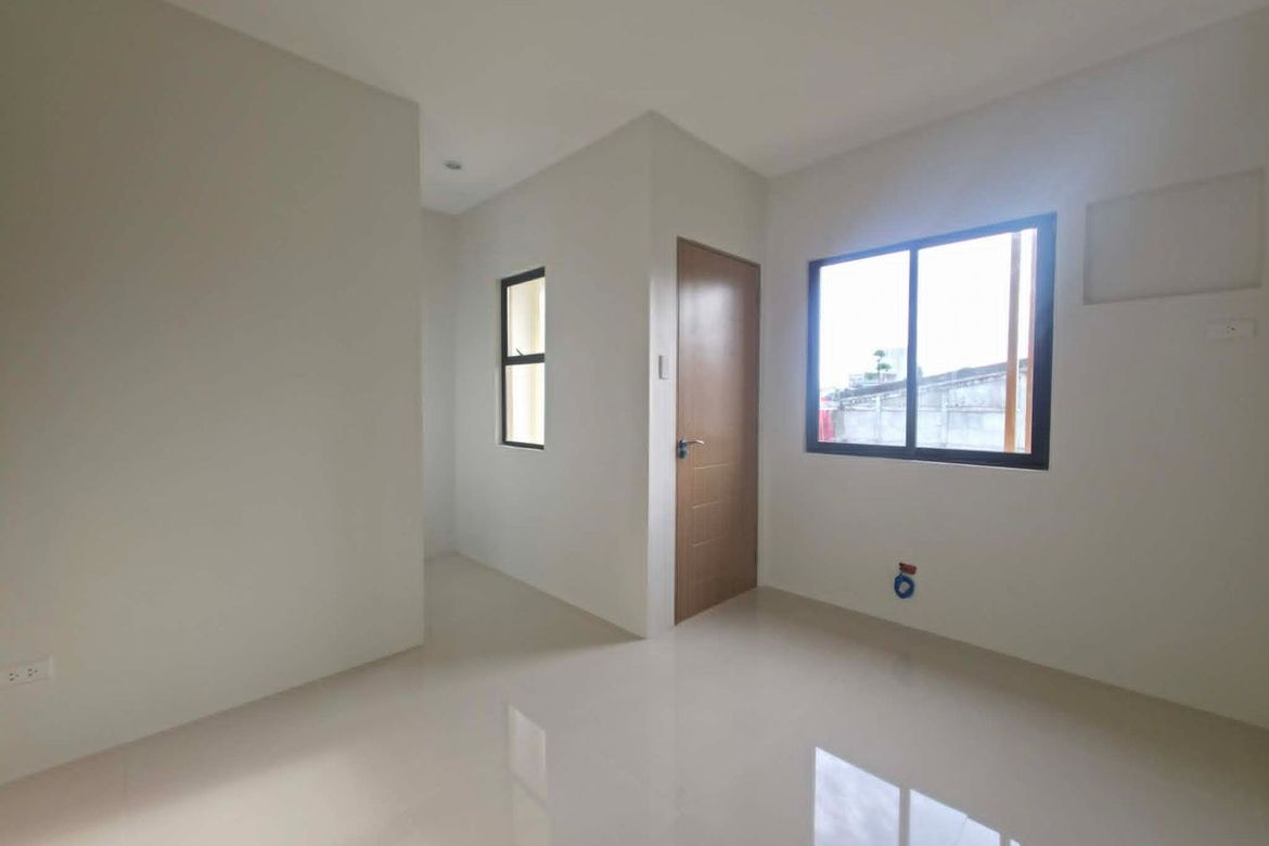 4 Bedroom Townhouse for Sale in Alang-Alang, Mandaue, Cebu – photo 8