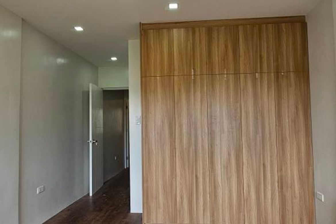 4 Bedroom Townhouse for Sale in Almanza Uno, Las Piñas, Metro Manila – photo 5