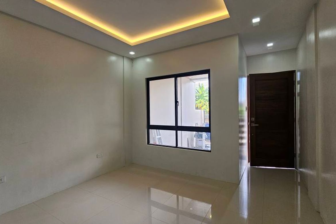 4 Bedroom Townhouse for Sale in Almanza Uno, Las Piñas, Metro Manila – photo 7