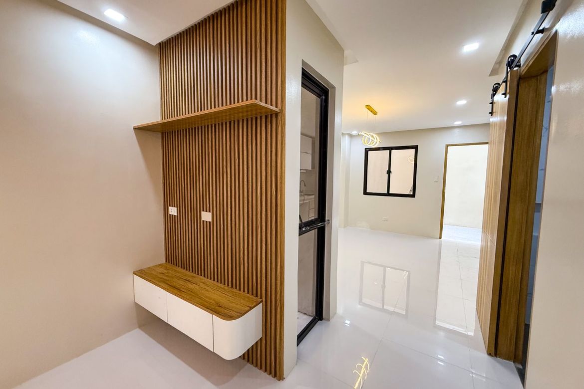 4 Bedroom Townhouse for Sale in Almanza Uno, Las Piñas, Metro Manila – photo 6