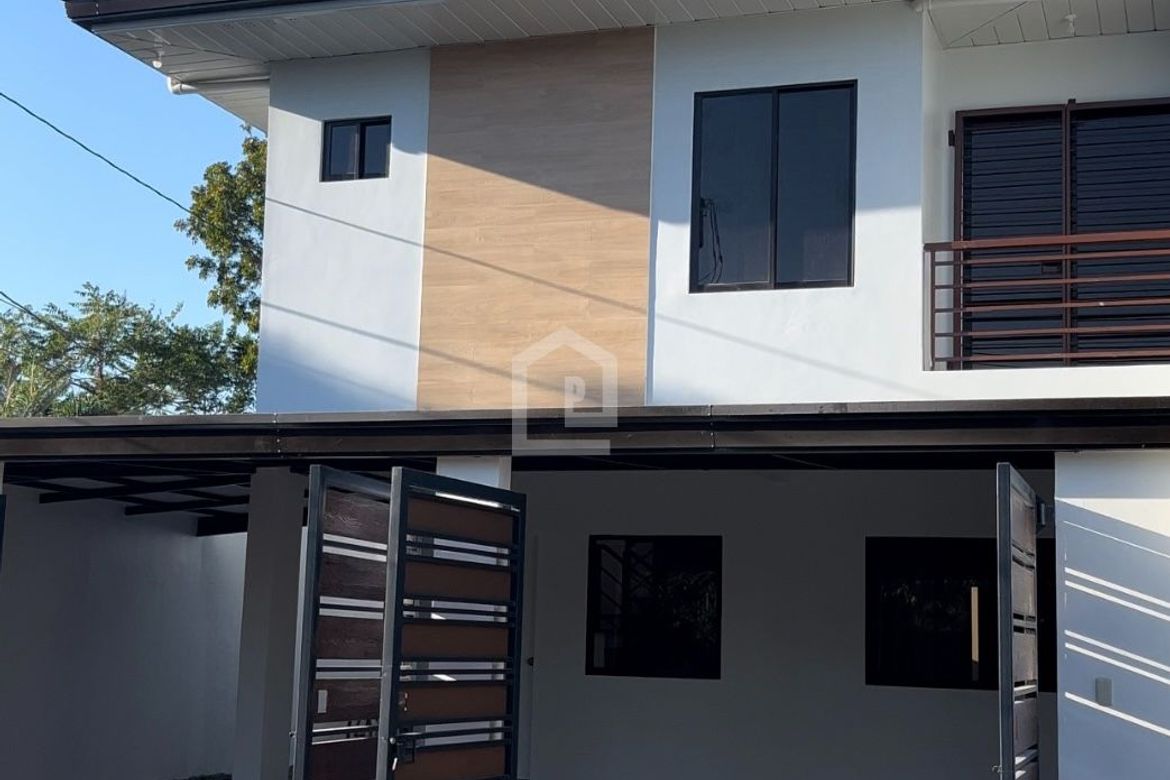 4 Bedroom Townhouse for Sale in Amsic, Angeles, Pampanga